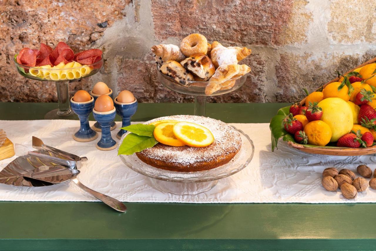 Il Giardino Di Ballaro Boutique B&B Palermo Exteriör bild
